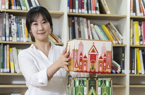 뚜레쥬르의 패키지 디자인을 총괄하는 손재숙 디자이너