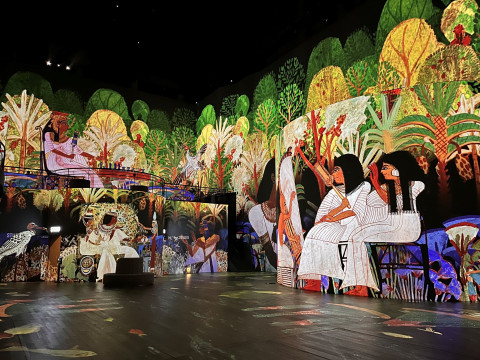 빛의 시어터 ‘파라오의 이집트, 빛으로 깨어난 고대문명’展 © TMONET - Théâtres des Lumières